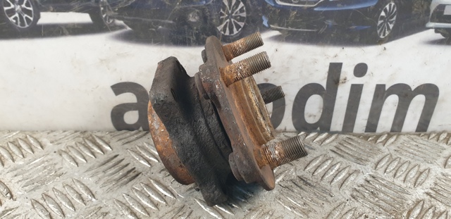 28373SC000 SUBARU Ступица передняя купить в Львов
