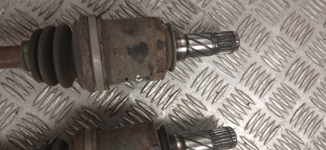 SUBARU 28421SC003 Полуось задняя в наличии Одесса