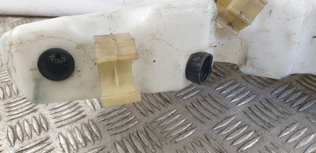 Бачок омывателя стекла 289105X21A NISSAN