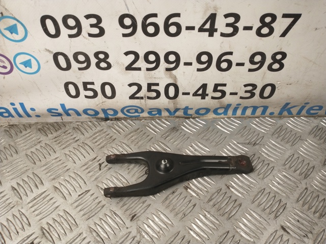 30530AA021 SUBARU Вилка сцепления купить в Украина