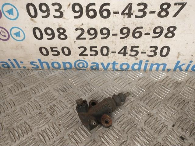 Рабочий цилиндр сцепления 30620AA111 SUBARU
