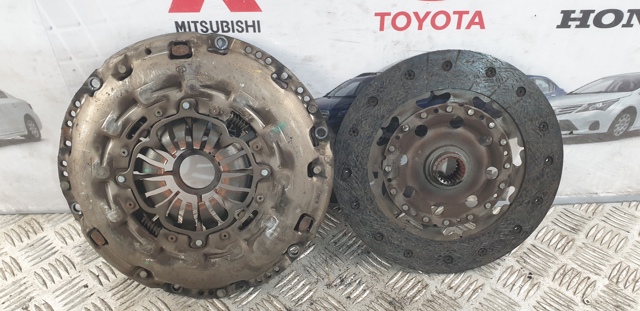 Комплект сцепления (диск, корзина, подшипник) 3100105090 TOYOTA