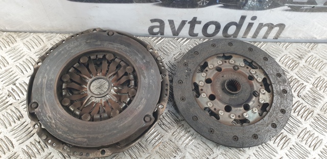 TOYOTA 3100105090 Комплект сцепления в наличии Каменское