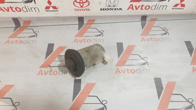 Бачок главного цилиндра сцепления 3140220160 TOYOTA