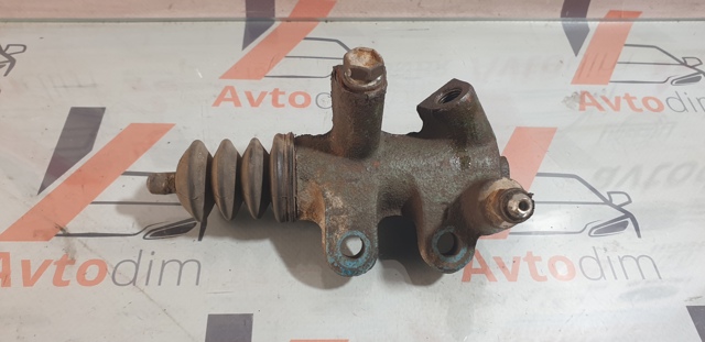 TOYOTA 3147053040 Цилиндр сцепления рабочий в наличии Киев