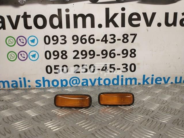 Повторитель поворота на крыле, правый 34300SL4003 HONDA