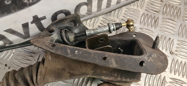 SUBARU 35011FC030 Механизм переключения передач (кулиса, селектор) в наличии Ирпень