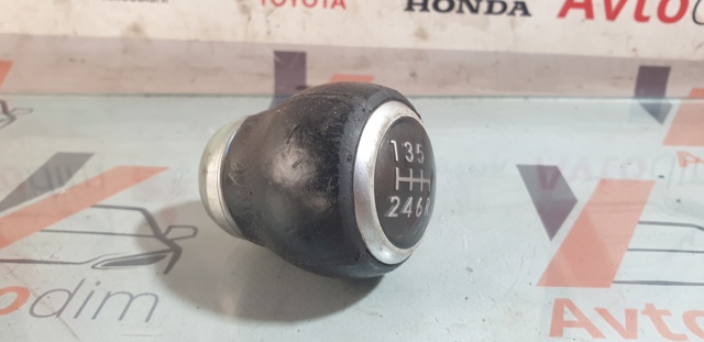 Рукоятка рычага КПП 35022AG043 SUBARU