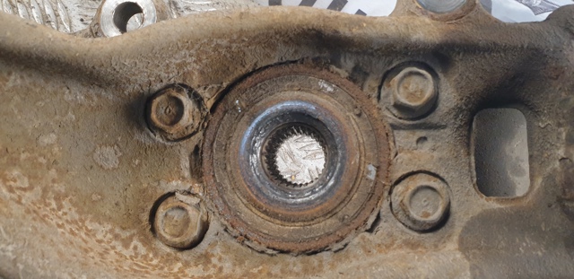 400145X00C NISSAN Цапфа передняя правая купить в Хмельницкий
