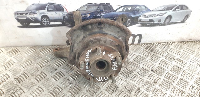 Цапфа передняя левая 400158H300 NISSAN