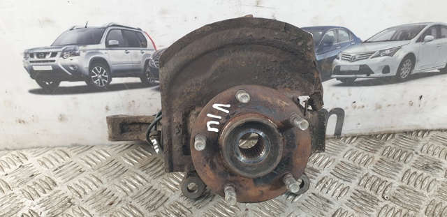 Цапфа поворотного кулака 40015JG000 NISSAN