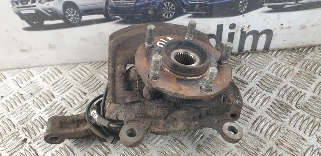 NISSAN 40015JG000 Цапфа передняя левая в наличии Черкассы