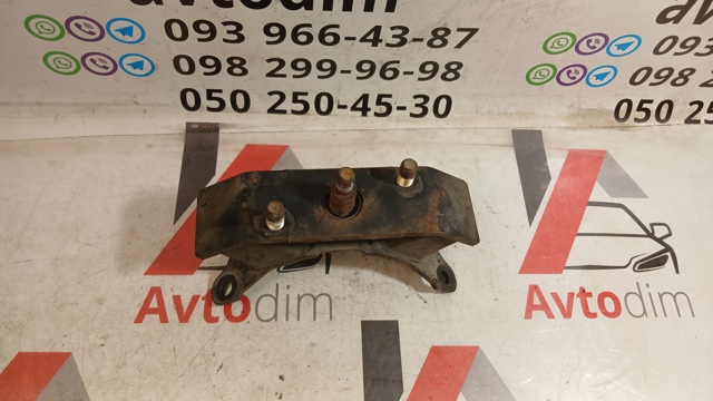 Подушка КПП 41022AG100 SUBARU