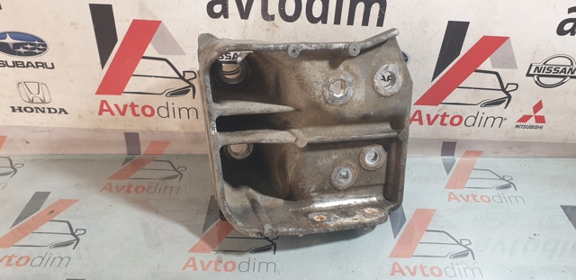 41032AJ050 SUBARU Кронштейн подушки (опоры) двигателя правой купить в Черновцы