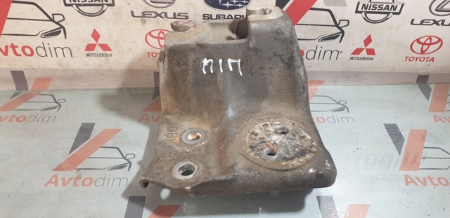 SUBARU 41032AJ050 Кронштейн подушки (опоры) двигателя правой в наличии Каменское
