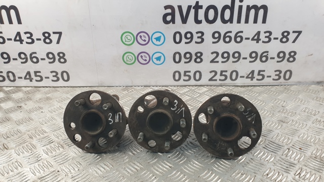 Ступицы задних колес 4241005010 TOYOTA