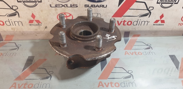 Ступица заднего колеса 4241042040 TOYOTA