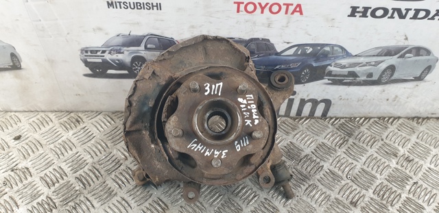 430188H300 NISSAN Цапфа (поворотный кулак) задний правый купить в Кривой Рог