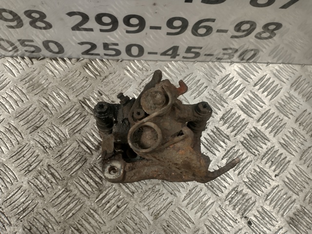 Суппорт тормозной задний правый 43018SMGE02 HONDA