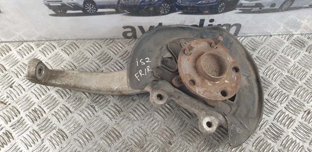 4320153010 TOYOTA Цапфа передняя правая купить в Ровно