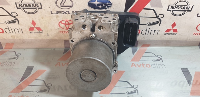 Блок управления АБС  4454042311 TOYOTA