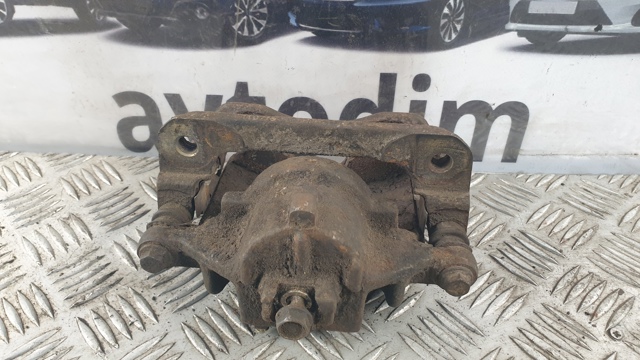 45012ST3E00 HONDA Суппорт тормозной передний правый купить в Одесса