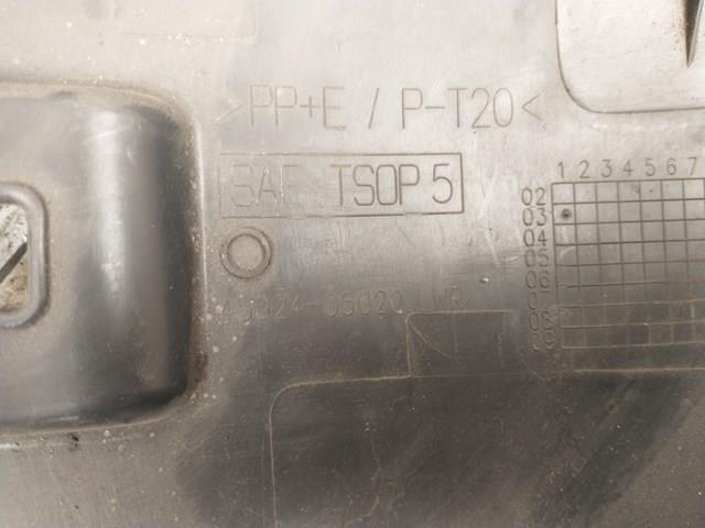TOYOTA 4502405020B0 Накладка рулевой колонки в наличии Ровно