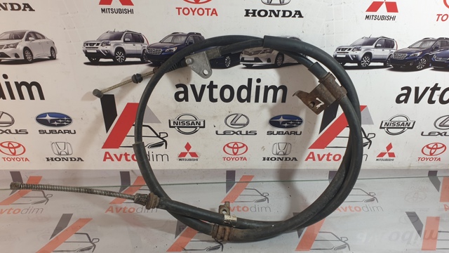 Трос ручного тормоза задний, правый 4642020520 TOYOTA
