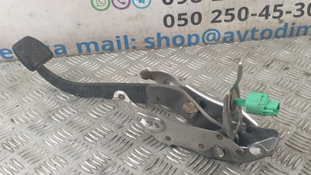 TOYOTA 4710120700 Педаль тормоза в наличии Чернигов