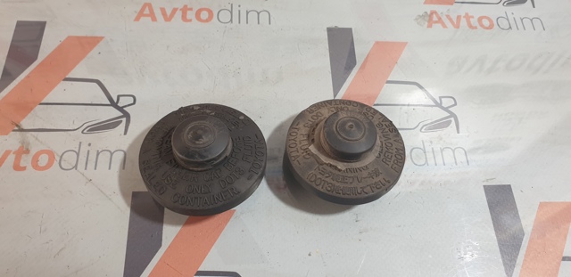 TOYOTA 4723020140 Крышка бачка главного тормозного цилиндра в наличии Львов