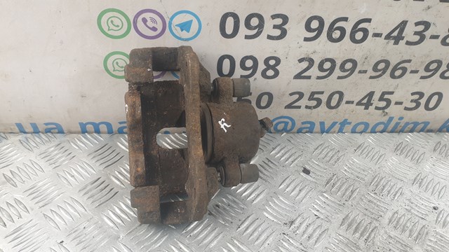 TOYOTA 4773009010 Суппорт тормозной передний правый в наличии Николаев