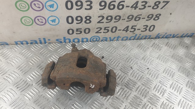 TOYOTA 4773009010 Суппорт тормозной передний правый в наличии Одесса