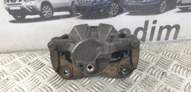 Тормозной суппорт 4773042091 TOYOTA