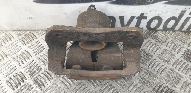 TOYOTA 4773042091 Суппорт тормозной передний правый в наличии Черновцы