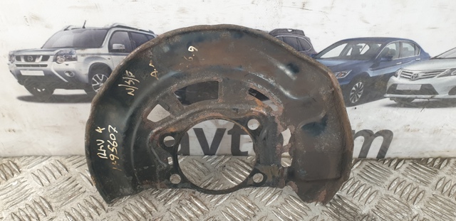 Кожух тормозного диска переднего левого 4778242040 TOYOTA