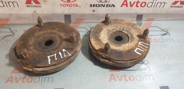 Подушка амортизатора переднего 4860935030 TOYOTA
