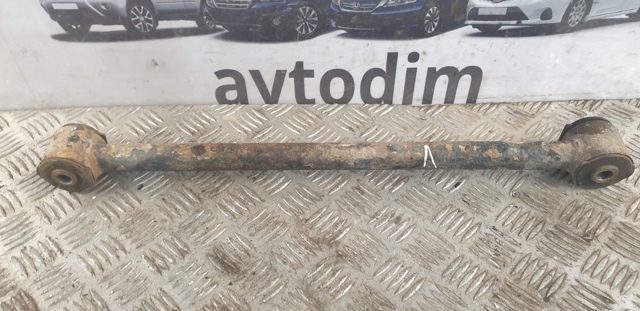 Рычаги задней подвески 4872035030 TOYOTA