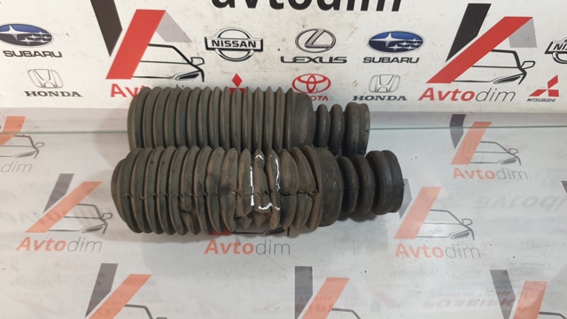 Пыльник на задний амортизатор 4875405010 TOYOTA