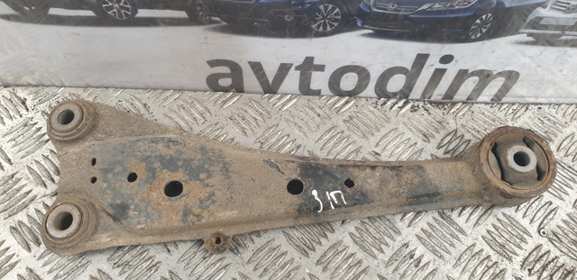 4876042030 TOYOTA Рычаг (тяга) задней подвески продольный нижний правый купить в Полтава