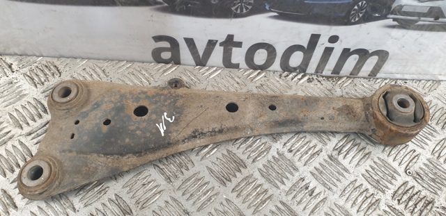 TOYOTA 4878042030 Рычаг (тяга) задней подвески продольный нижний левый в наличии Хмельницкий