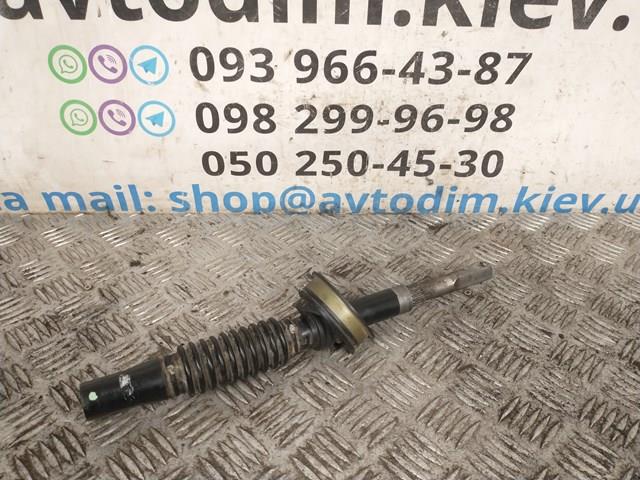 Нижний вал рулевой колонки 48822EB30A NISSAN