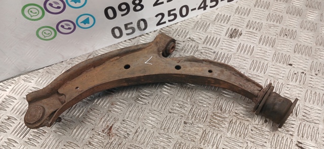 Левый рычаг передней нижней подвески 51360S2HG02 HONDA