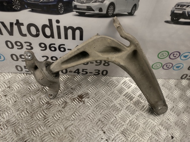 Рычаг передний нижний левый 51360SMGE05 HONDA