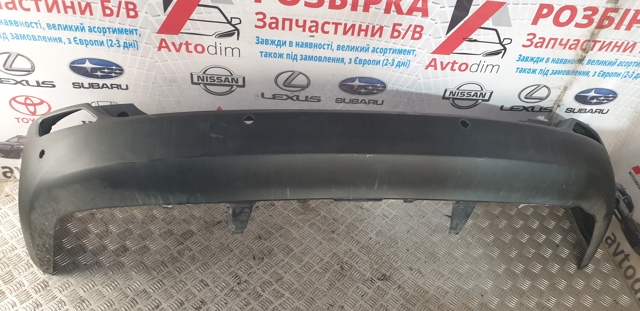 Задний бампер 5215942200 TOYOTA