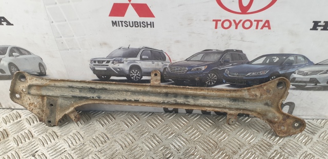 TOYOTA 5229753030 в наличии Киев