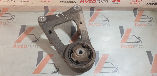 TOYOTA 5238042120 Кронштейн (траверса) заднего редуктора левая в наличии Житомир