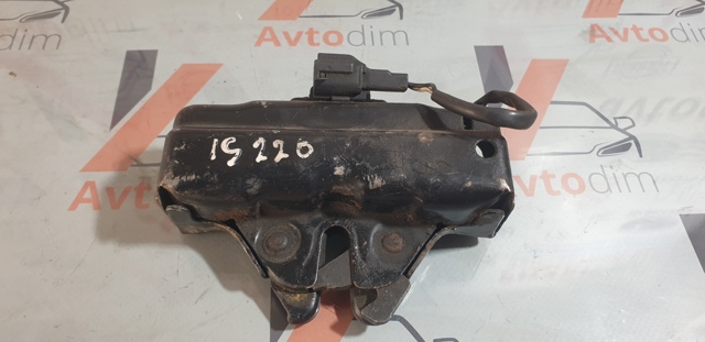 TOYOTA 5351053050 Замок капота в наличии Киев