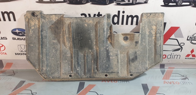 Защита днища, левая 5379A037 MITSUBISHI