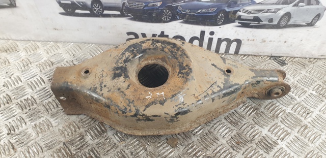 551B0EB300 NISSAN Нижний рычаг задней подвески купить в Запорожье