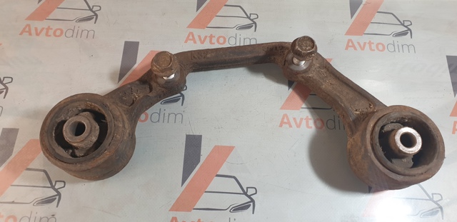 Траверса заднего редуктора, передняя 554198H501 NISSAN